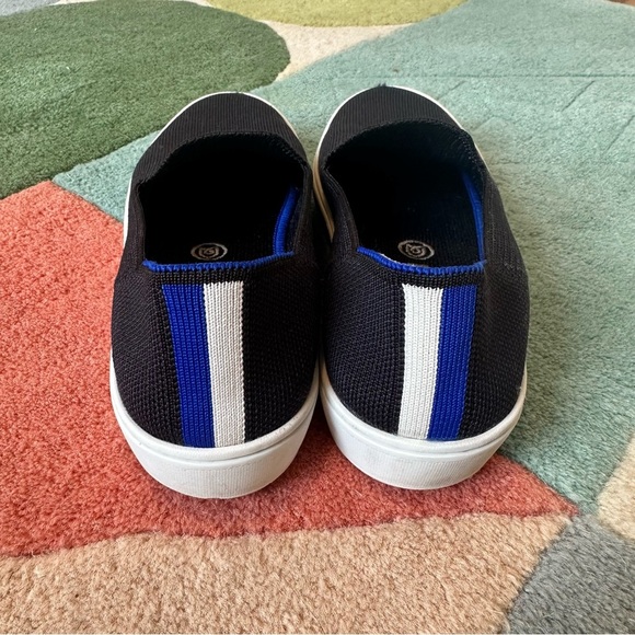 Rothy's The Original Slip On Sneaker in Black Woven Knit Slip Ons Size 5.5 EUC - Picture 9 of 15